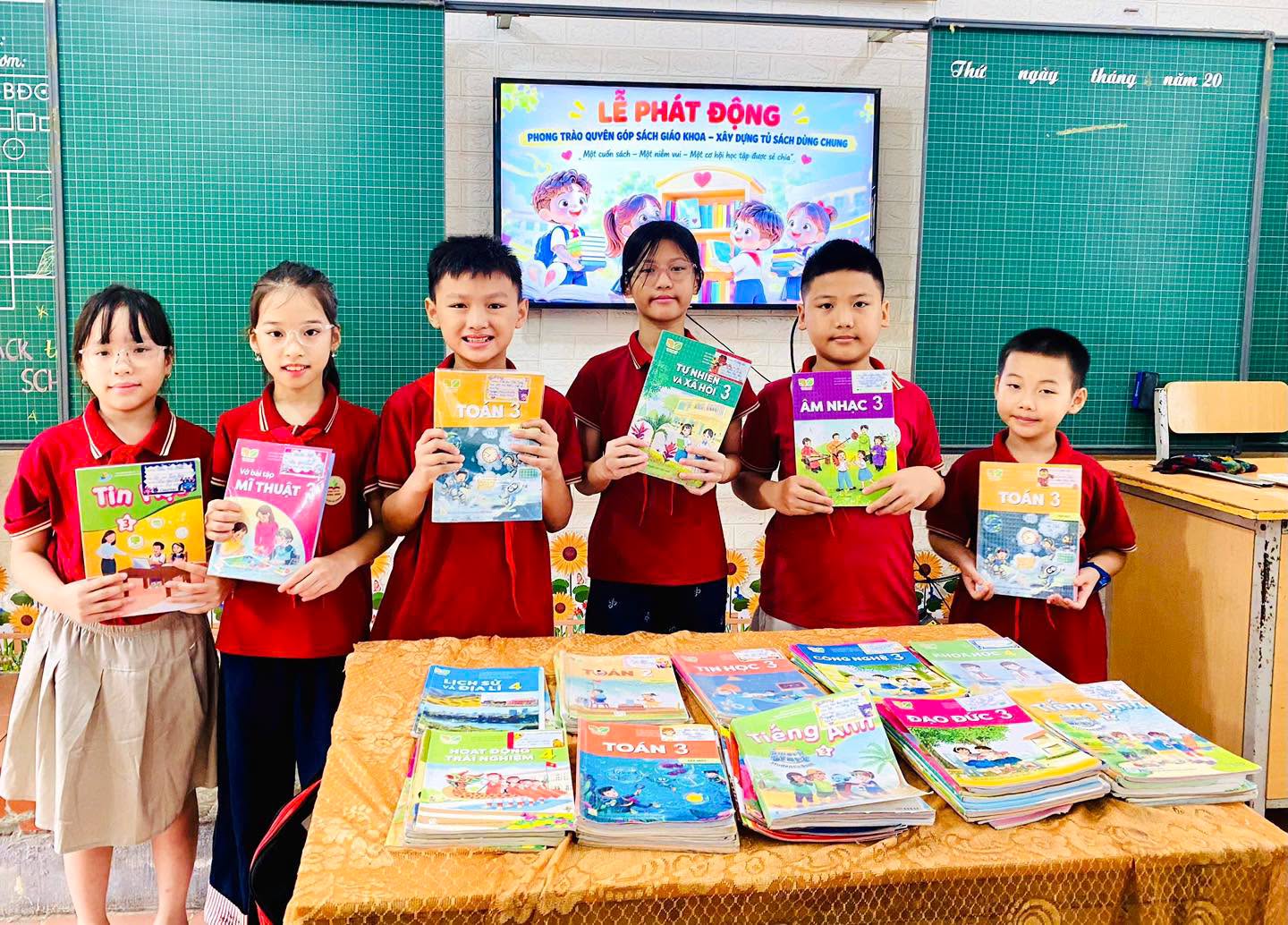 LỄ PHÁT ĐỘNG QUYÊN GÓP SÁCH GIÁO KHOA – XÂY DỰNG TỦ SÁCH DÙNG CHUNG