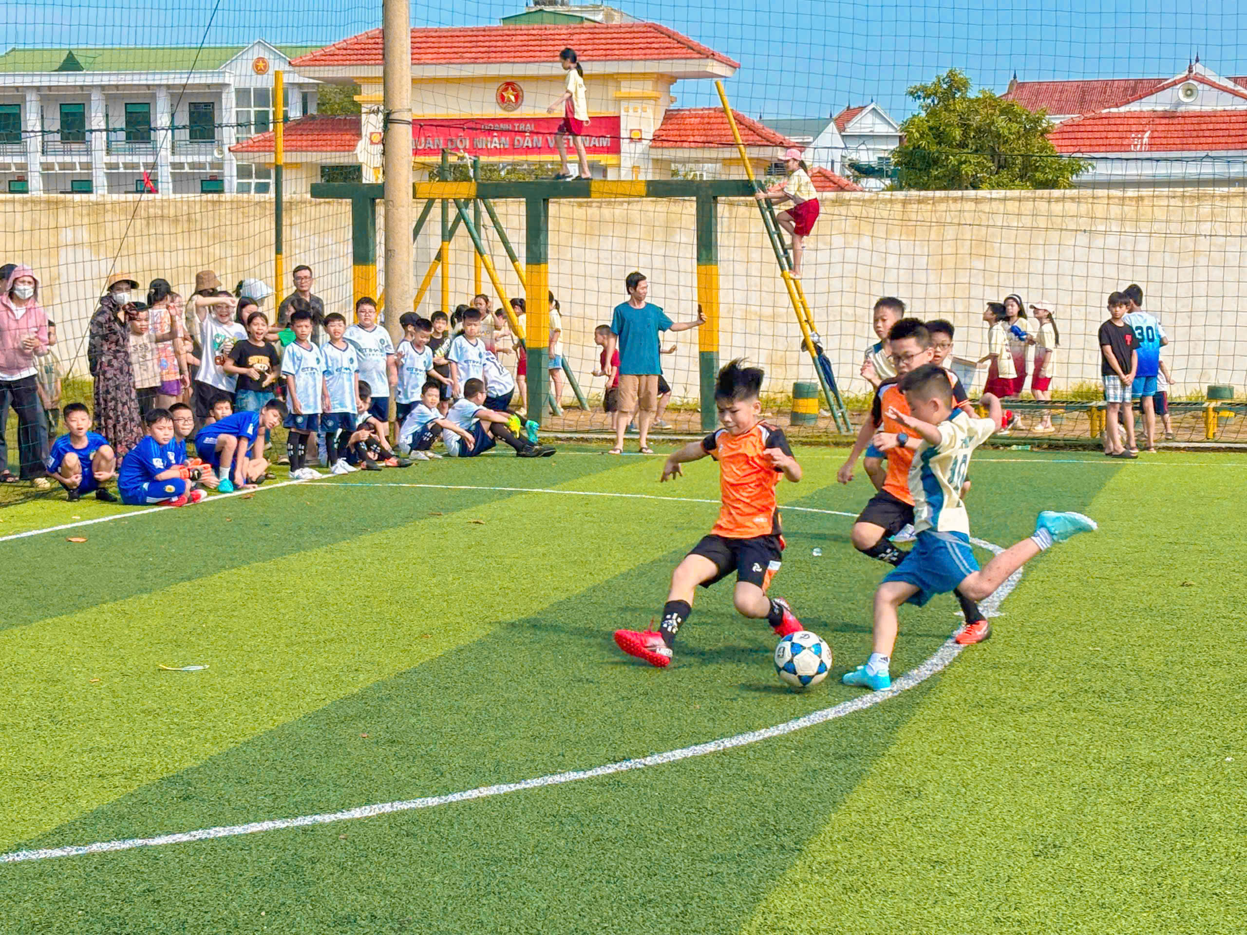 🏆 HỘI KHỎE PHÙ ĐỔNG CẤP TRƯỜNG NĂM HỌC 2025-2026: BÙNG NỔ SỨC TRẺ!